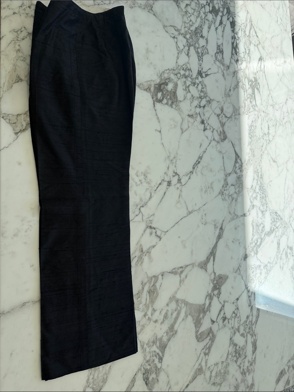 Armani collezioni Raw silk Pants - Classic Straight Leg